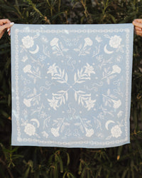 Ave Neck Scarf